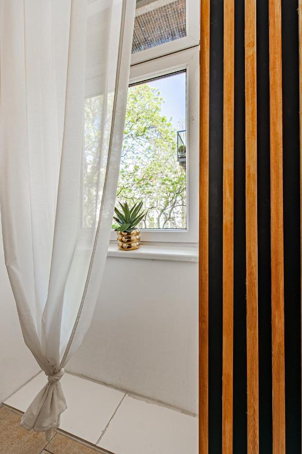 My City Apartment- Vienna Artroom Buitenkant foto
